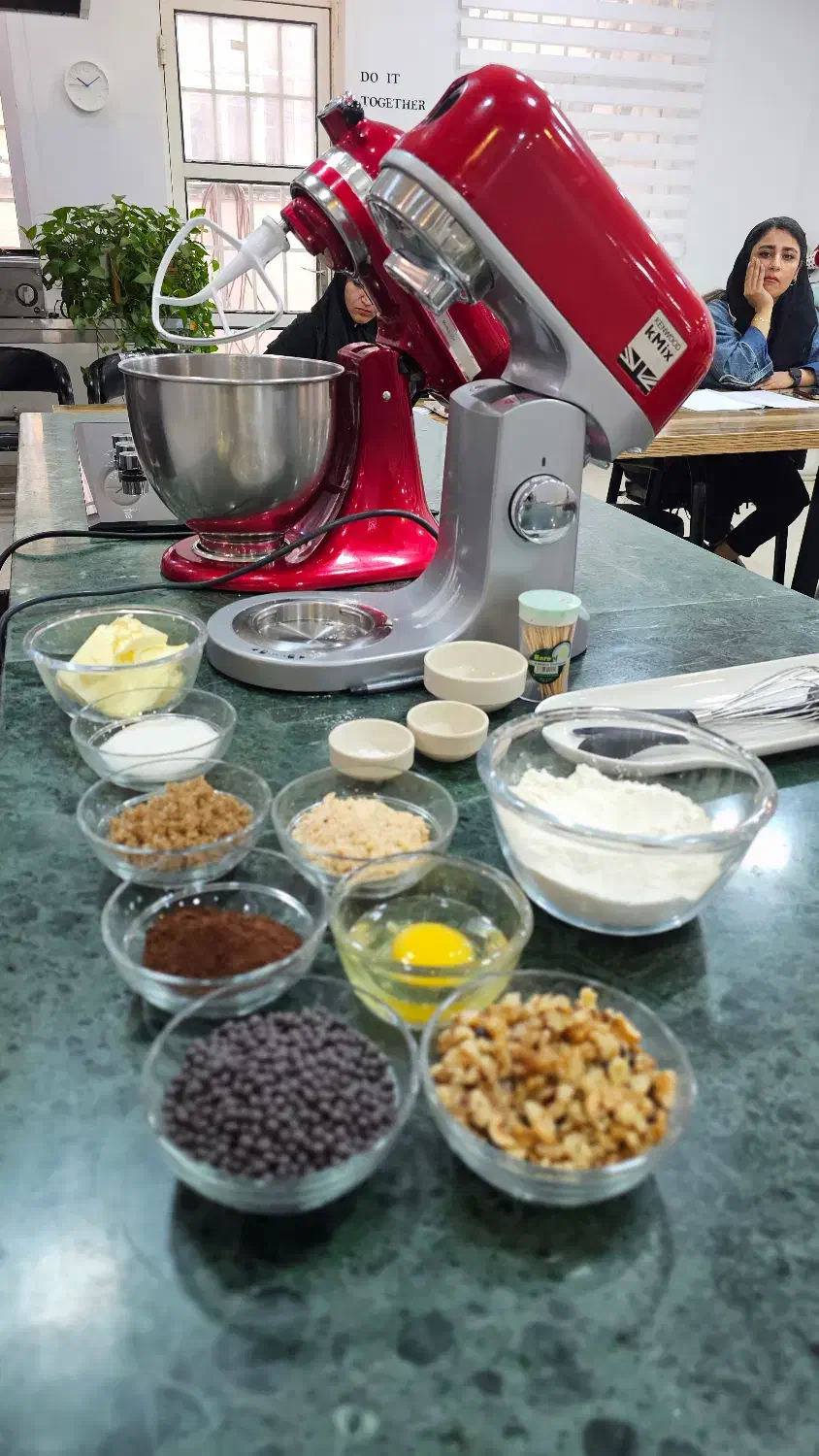 آموزش اشپزی و شیرینی پزی|خدمات آموزشی|اهواز, کیان اباد|دیوار