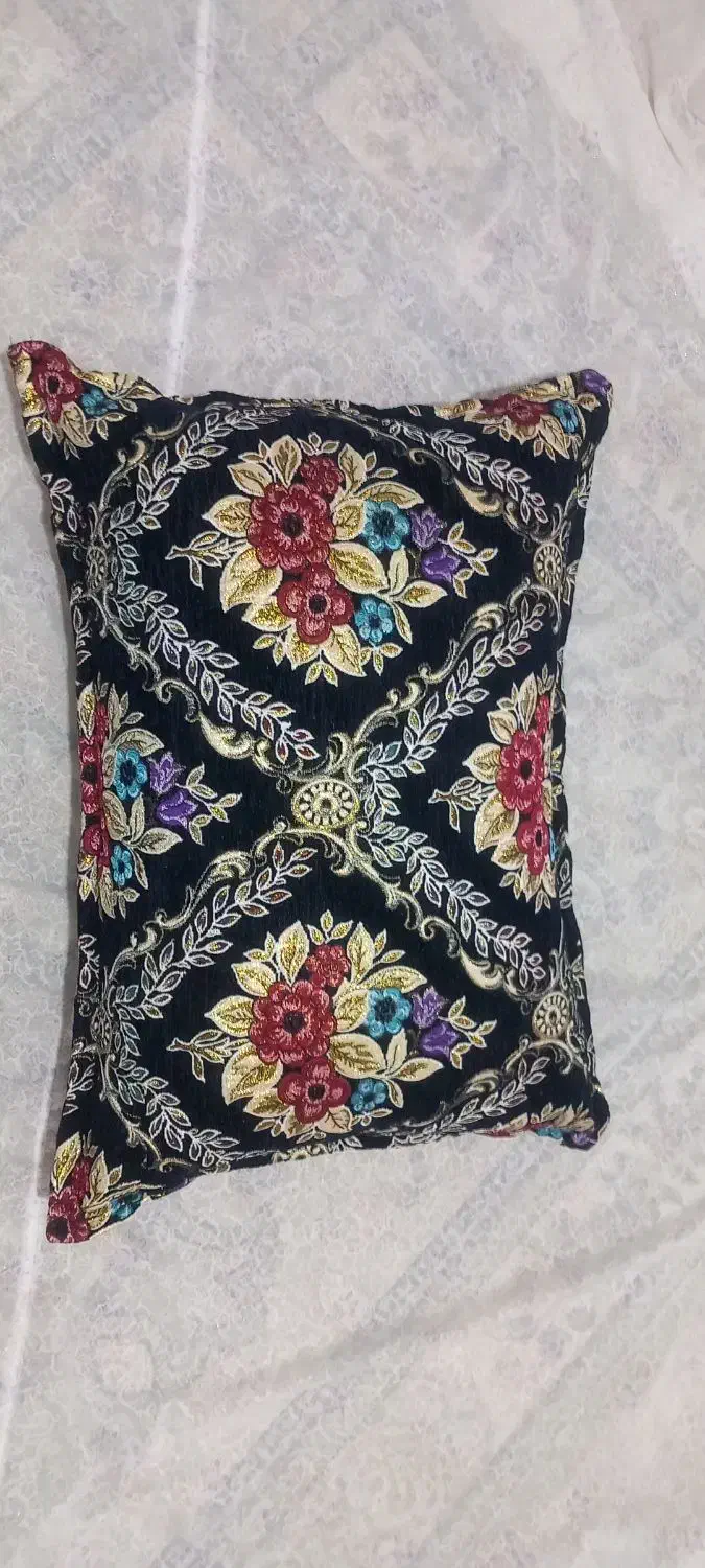 رو بالشتی|رختخواب، بالش، پتو|علی‌آباد کتول, |دیوار