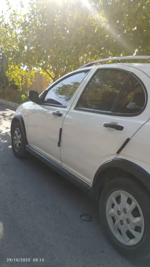 کوئیک اس مدل 1402|خودرو سواری و وانت|داراب, |دیوار