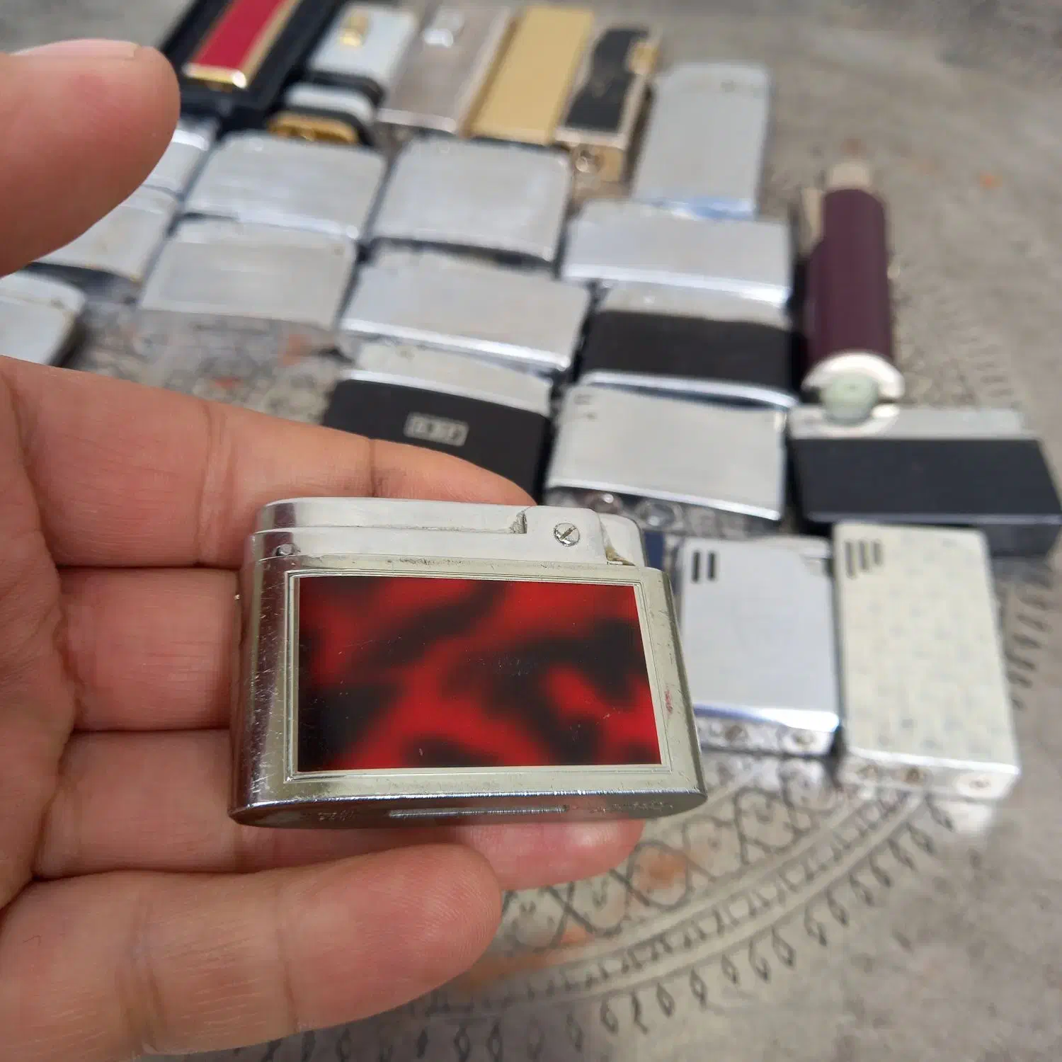 تعدادی فندک ۵۰ساله|کلکسیون و سرگرمی|تهران, دانشگاه شریف|دیوار