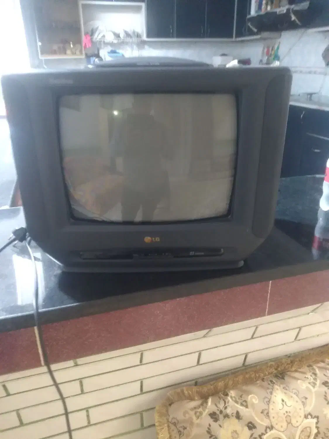 تلویزیون نو اصل قدیمی|تلویزیون و پروژکتور|میناب, |دیوار