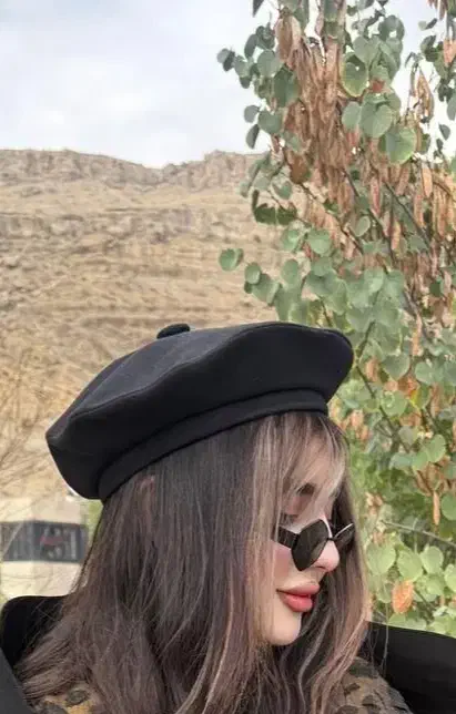 کلاه|لباس|سنندج, |دیوار