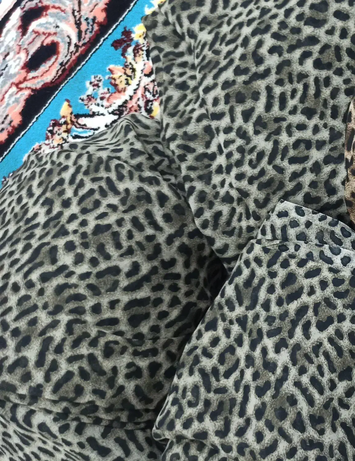 پارچه|لباس|کامیاران, |دیوار