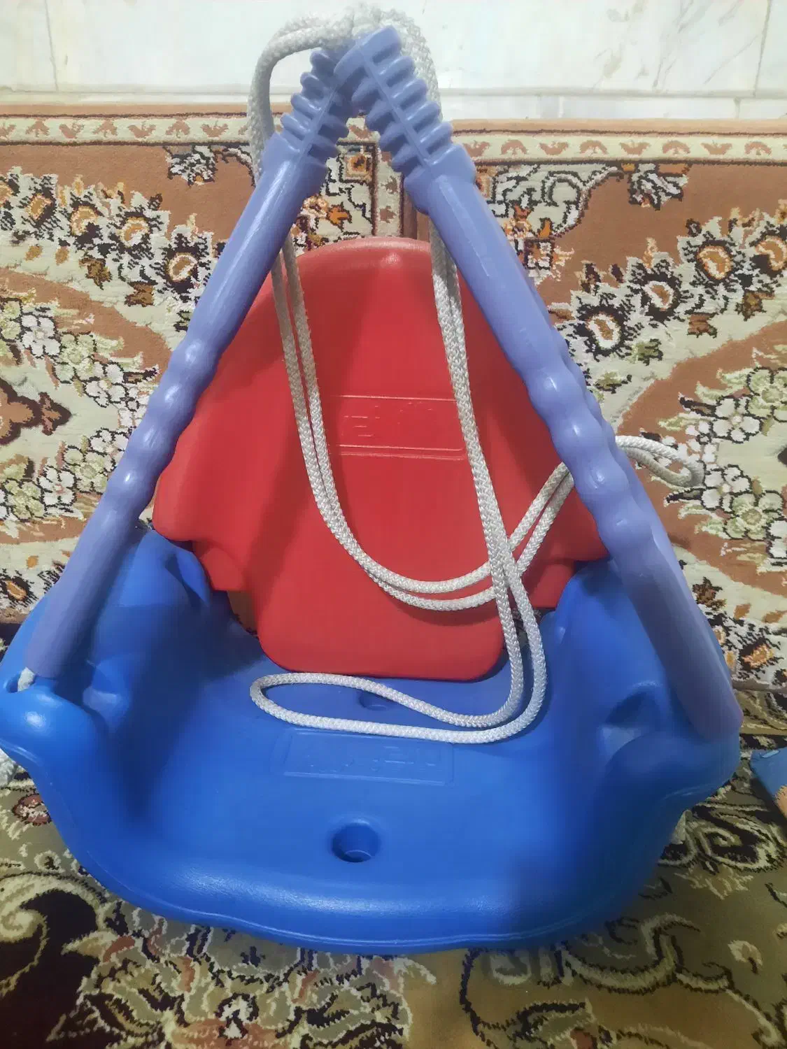 تاب بچه|اسباببازی بچه|قم, قلعه کامکار|دیوار