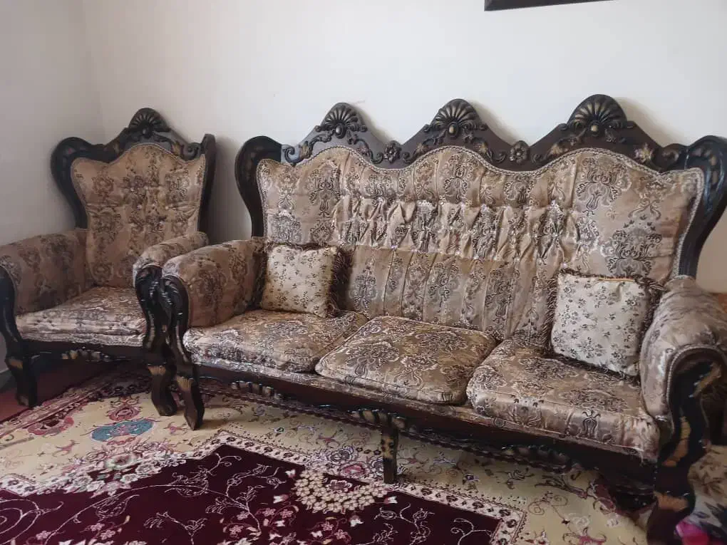 مبل ۷ نفره|مبلمان خانگی و میز عسلی|اهواز, سپیدار|دیوار