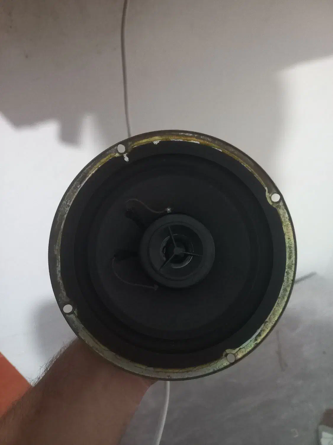 باند گرد|صوتی و تصویری|رشت, لاکان|دیوار