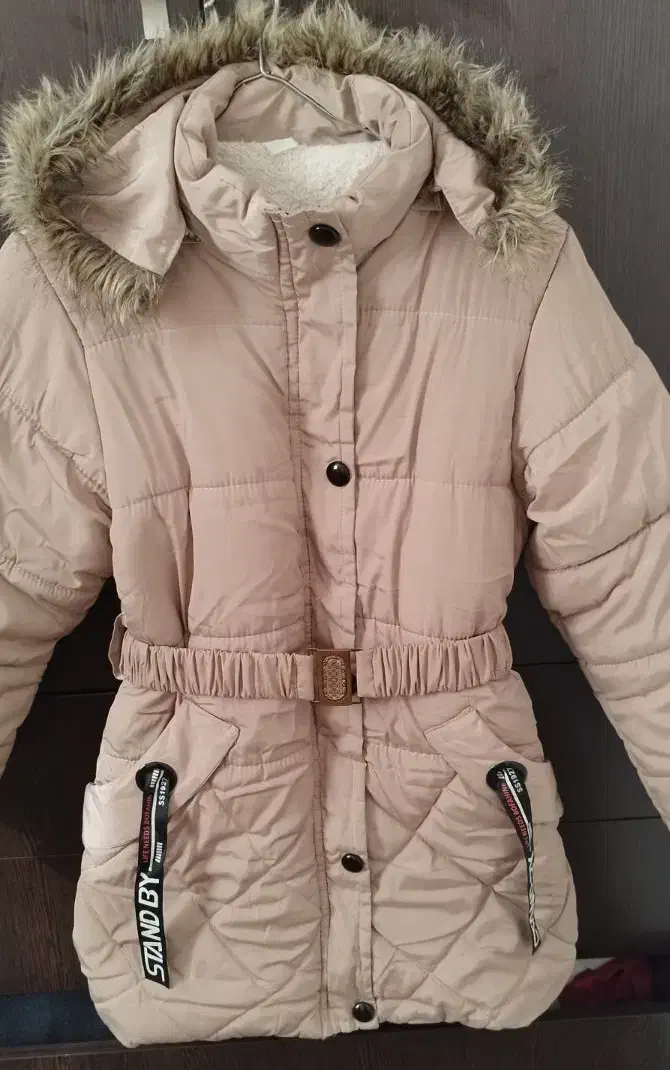 کاپشن دخترانه  در حد نو و تمیز|حراج|صحنه, |دیوار