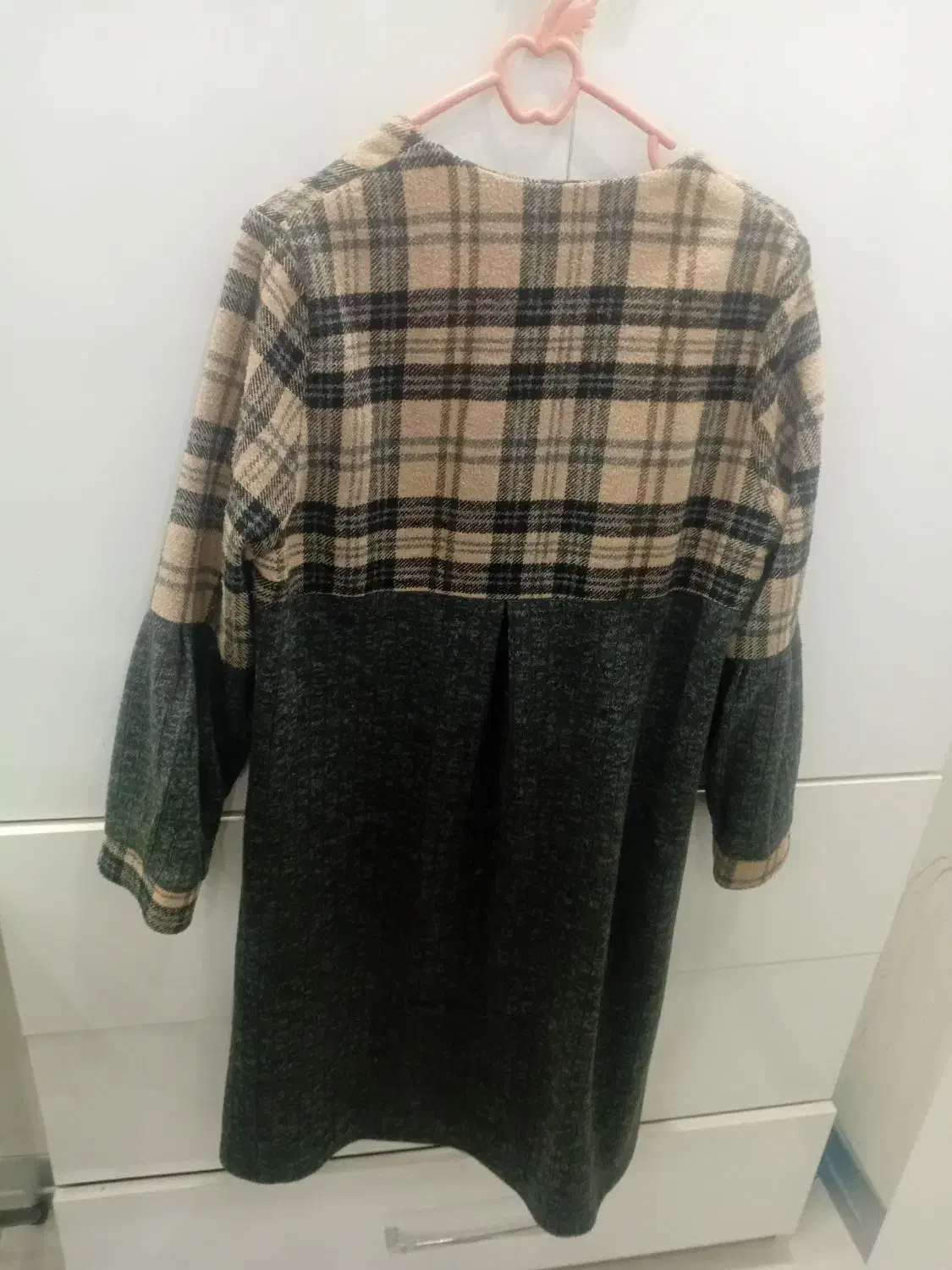 مانتو پاییزه|لباس|فلاورجان, |دیوار