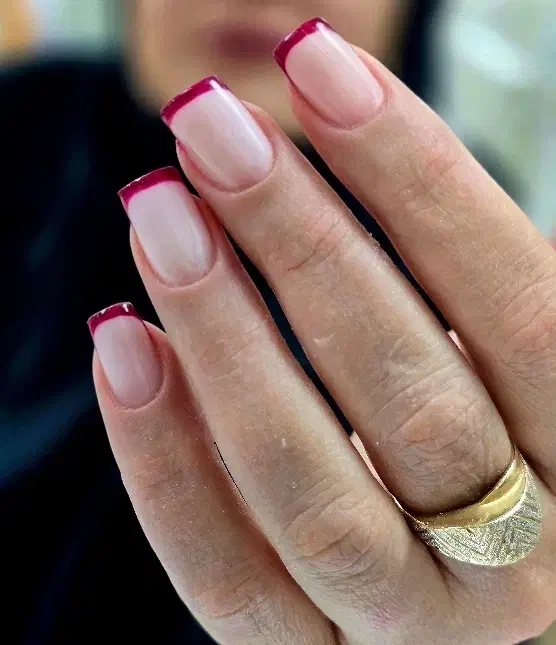 خدمات ناخن.|خدمات آرایشگری و زیبایی|بروجن, |دیوار