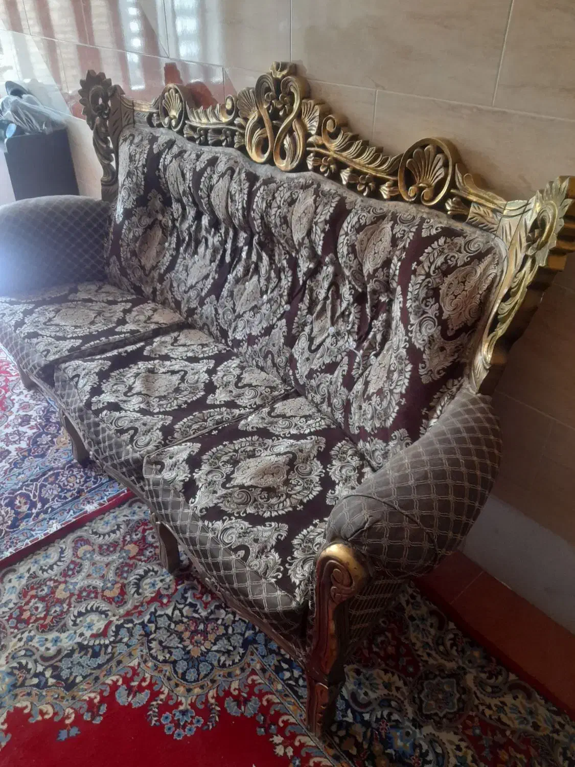 مبل سلطنتی ۷ نفره|مبلمان خانگی و میز عسلی|قروه, |دیوار