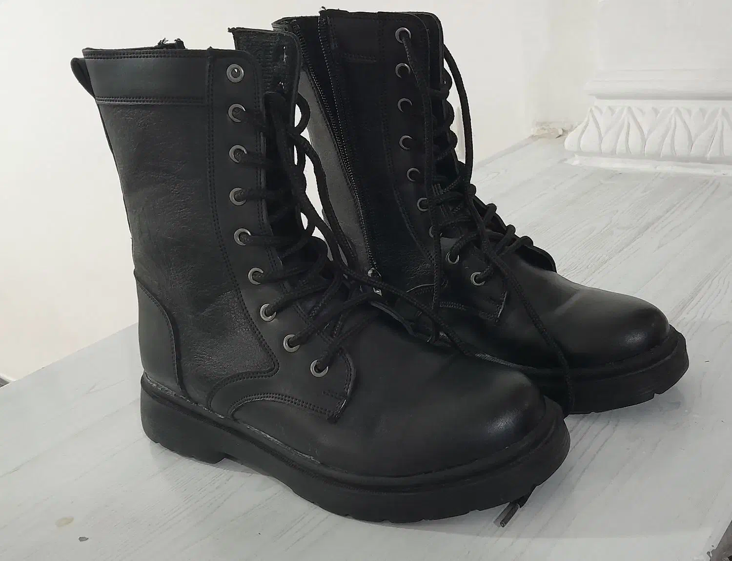 پوتین|کیف، کفش، کمربند|اسلامآباد غرب, |دیوار