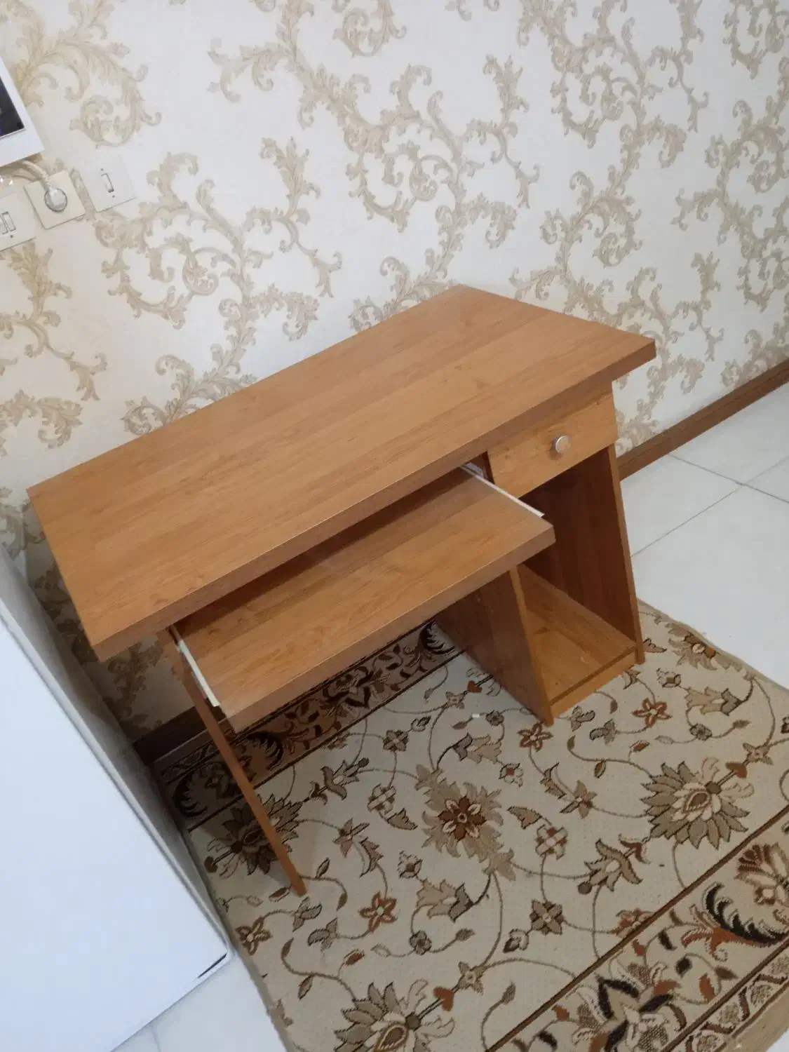 میز کامپیوتر|میز تحریر و کامپیوتر|مشهد, گاز|دیوار