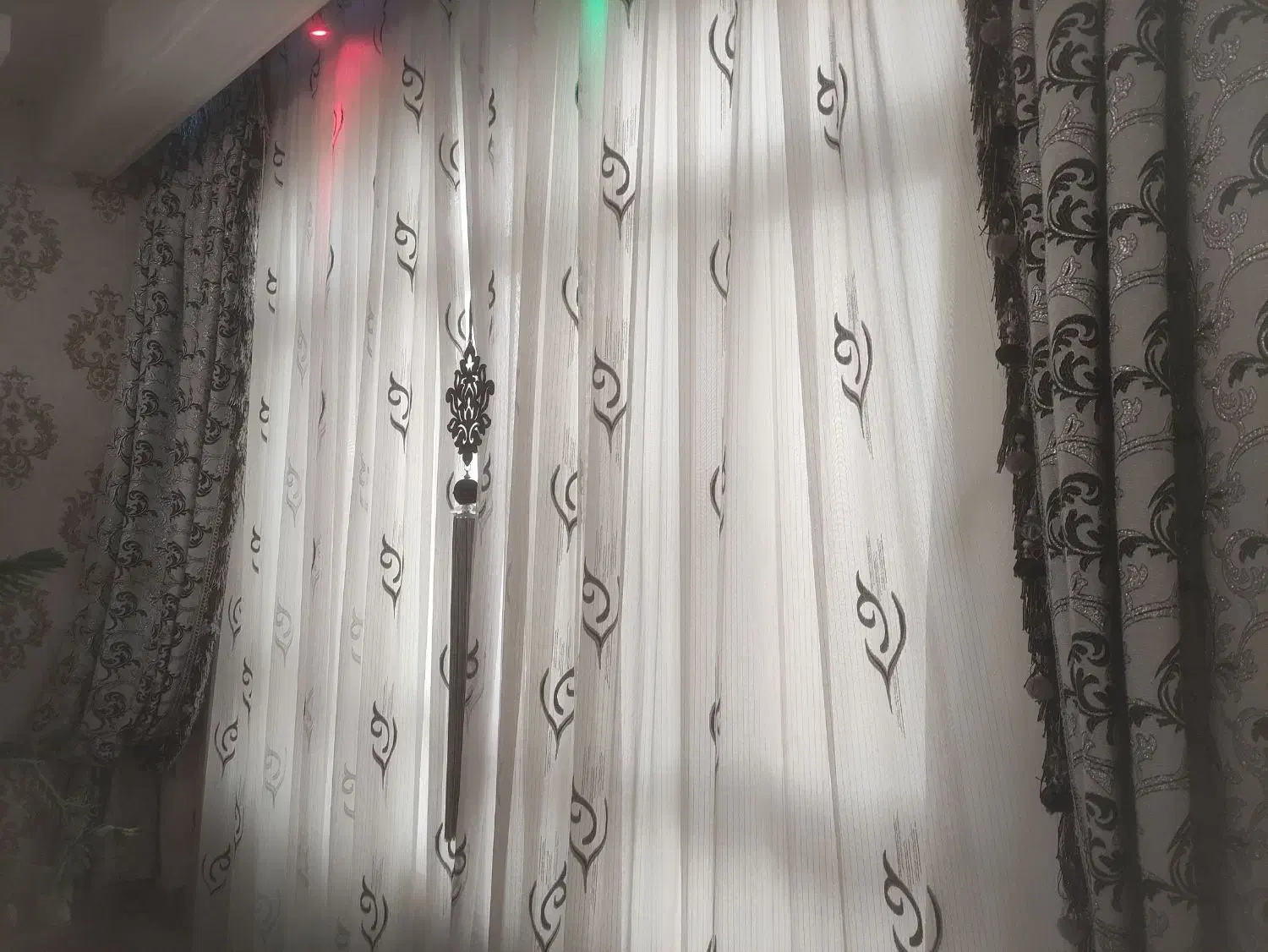 چهار سری پرده|پرده، رانر، رومیزی|بروجرد, |دیوار