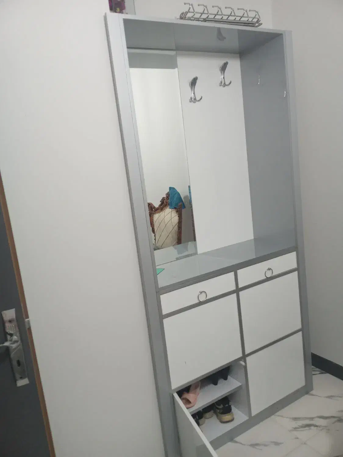 فروش جاکفشی|جاکفشی، کمد، دراور|برخوار, |دیوار