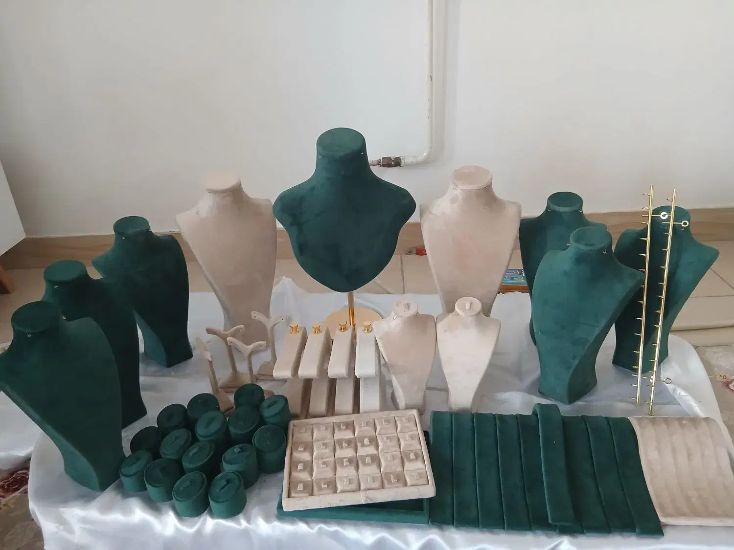 مانکن و ویترین ترازو|فروشگاه و مغازه|نورآباد, |دیوار