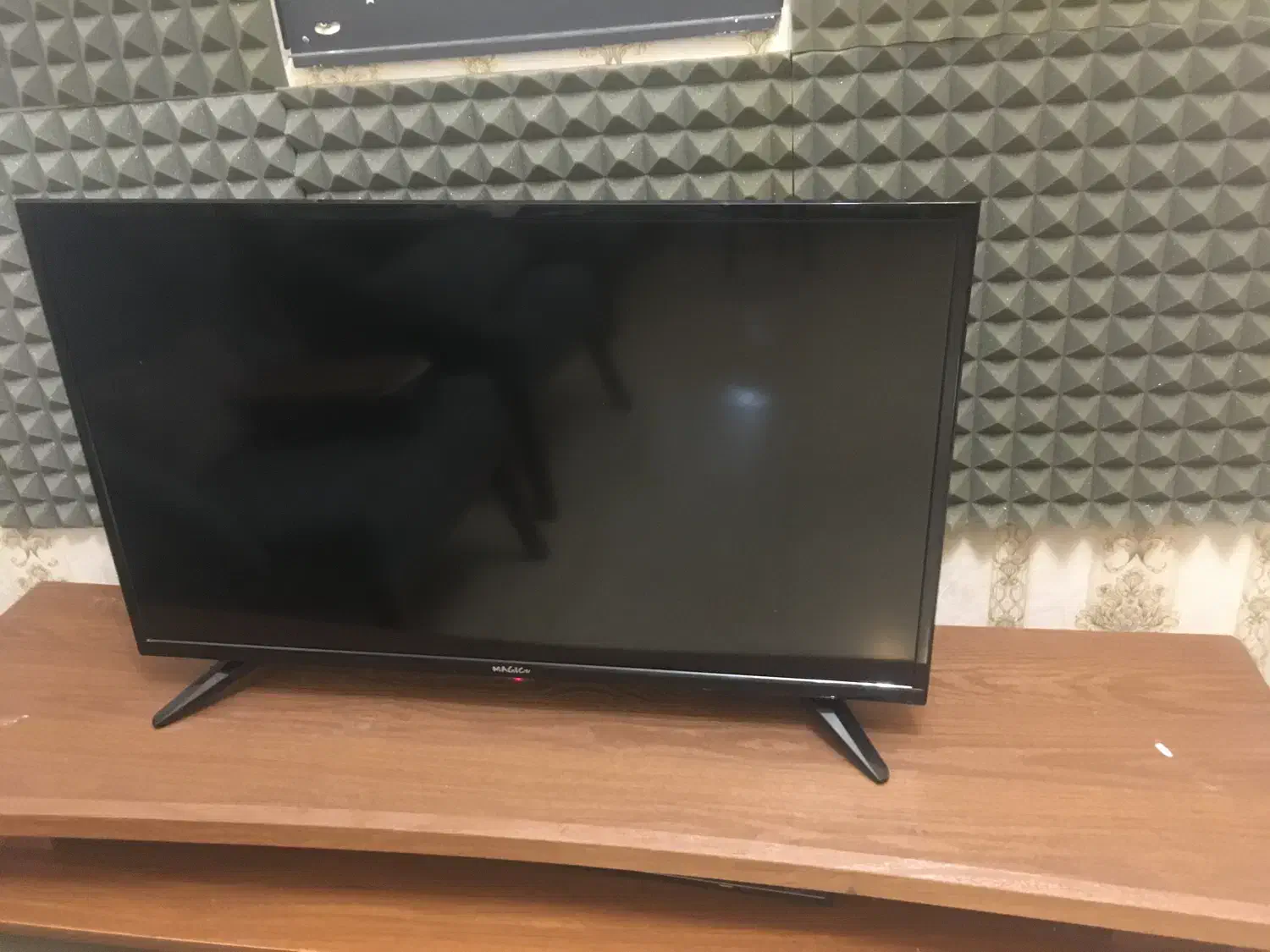 تلویزیون ۳۲ اینچ مجیک|تلویزیون و پروژکتور|رشت, لاکانی|دیوار