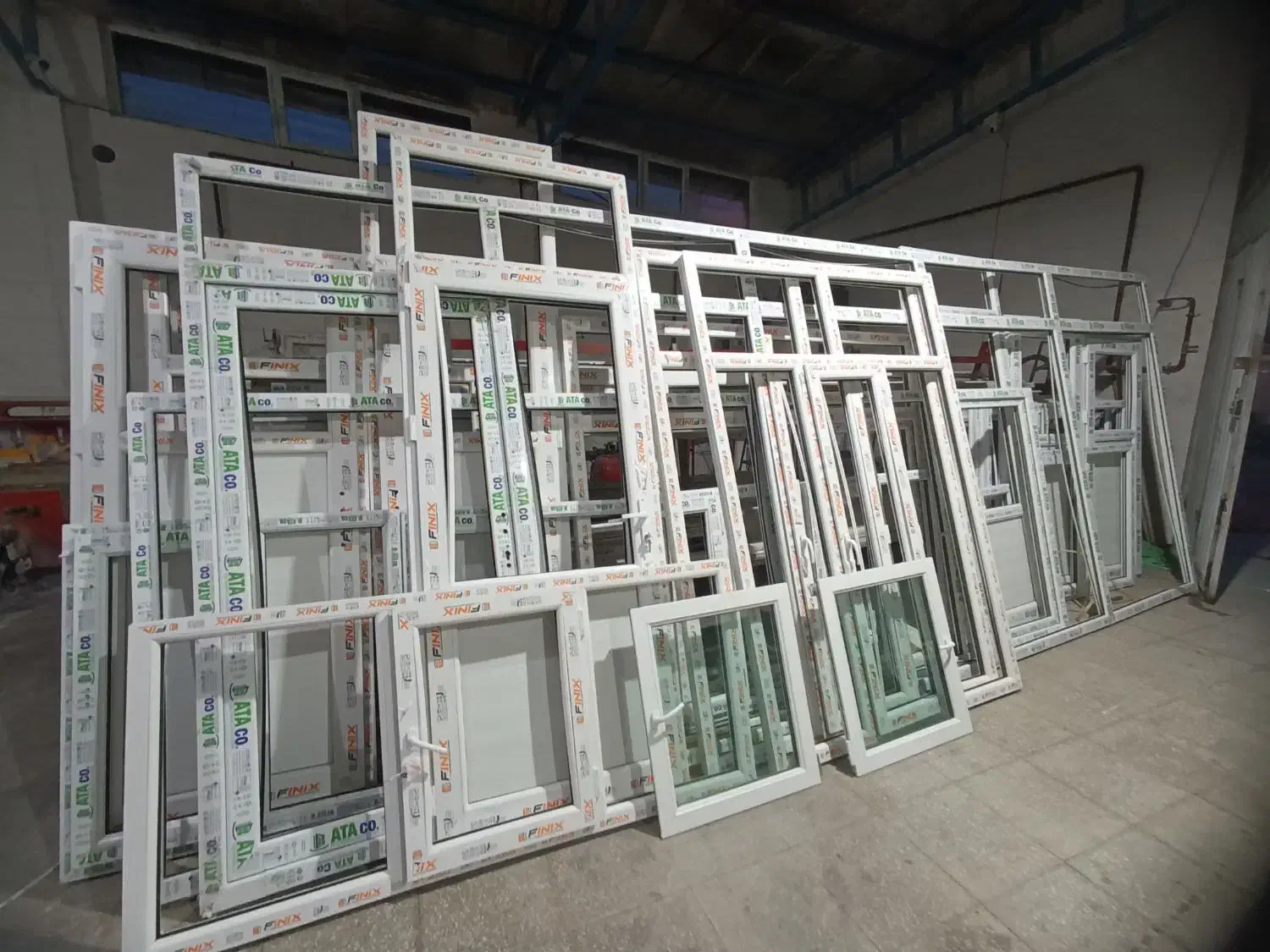 یو پی وی سی.مدرن‌آذرجام.upvc|خدمات پیشه و مهارت|تبریز, |دیوار