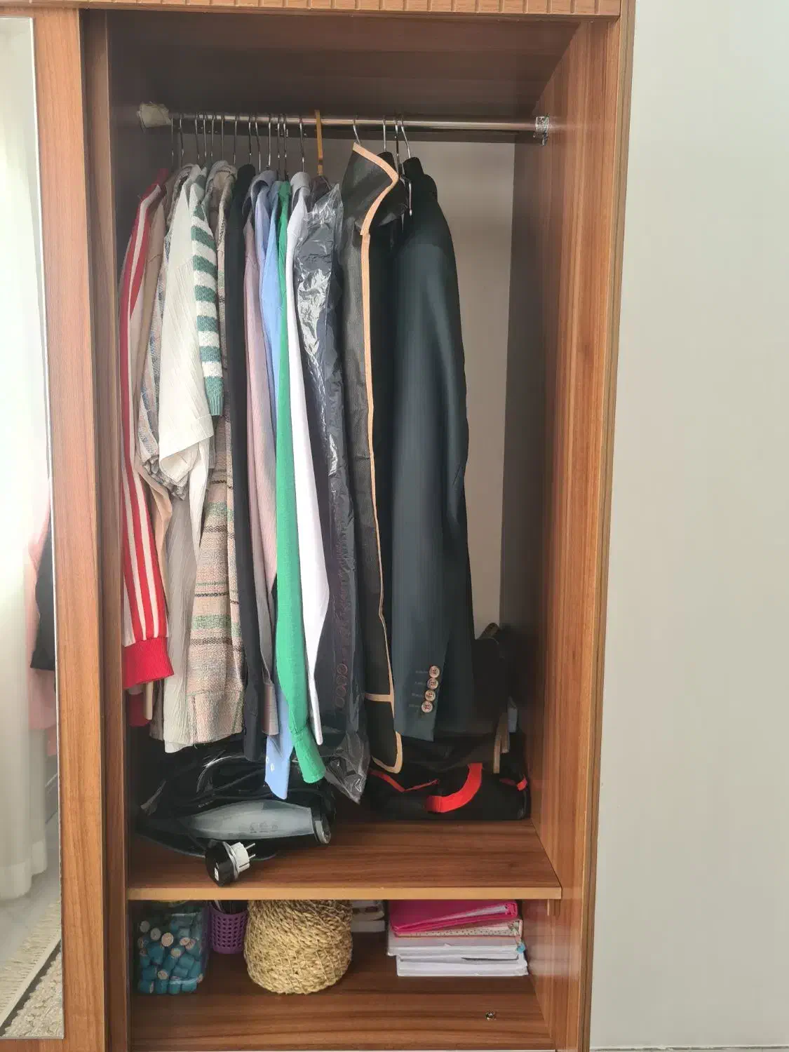 کمد لباس درب ریلی دارای ۴ تاکشو|جاکفشی، کمد، دراور|گنبد کاووس, |دیوار