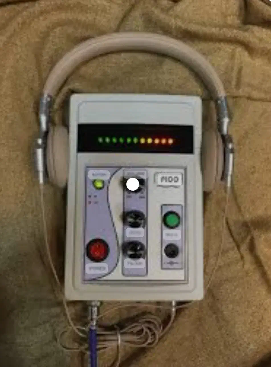 مرکز رفع تخصصی نمزدگی چکه رطوبت بدون خرابی 5ساله|خدمات پیشه و مهارت|گلبهار, شهر جدید گلبهار|دیوار