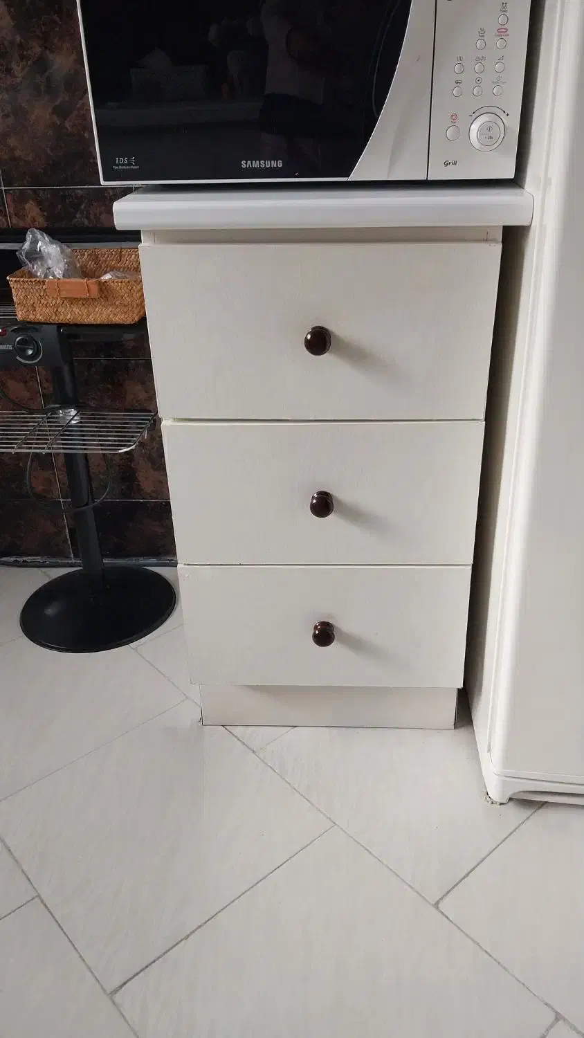 کابینت سه کشویی آشپزخانه|جاکفشی، کمد، دراور|کلارآباد, |دیوار