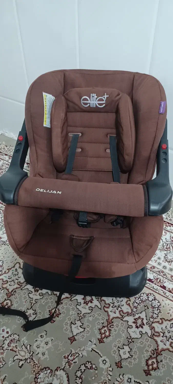 صندلی  ماشین کودک|تخت و صندلی بچه|قم, شهرک فاطمیه|دیوار