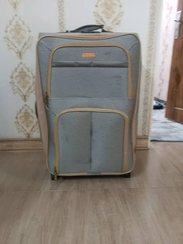 چمدان استفاده نشده است|کیف، کفش، کمربند|نسیمشهر, |دیوار