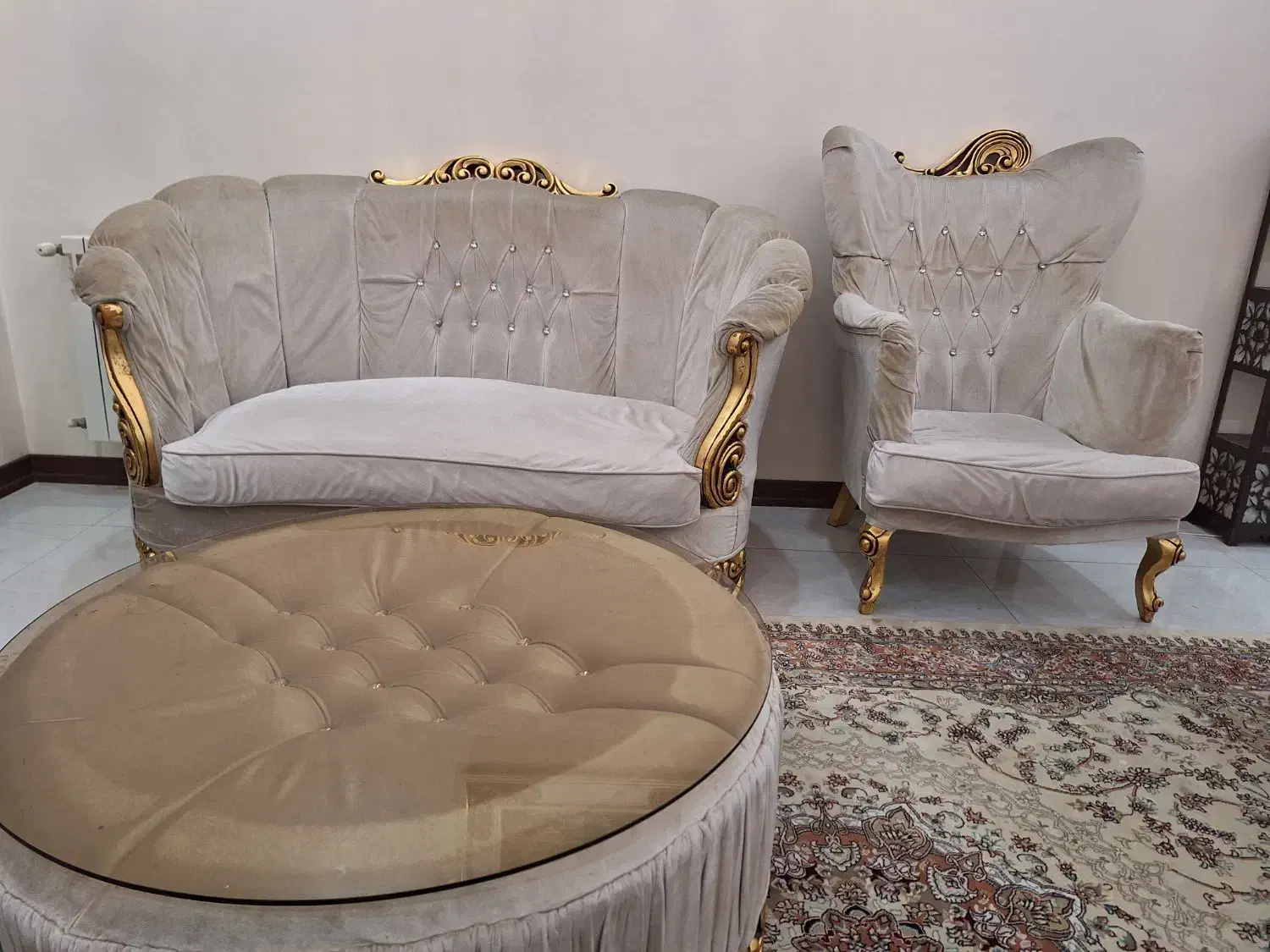 مبل|مبلمان خانگی و میز عسلی|تهران, تسلیحات|دیوار