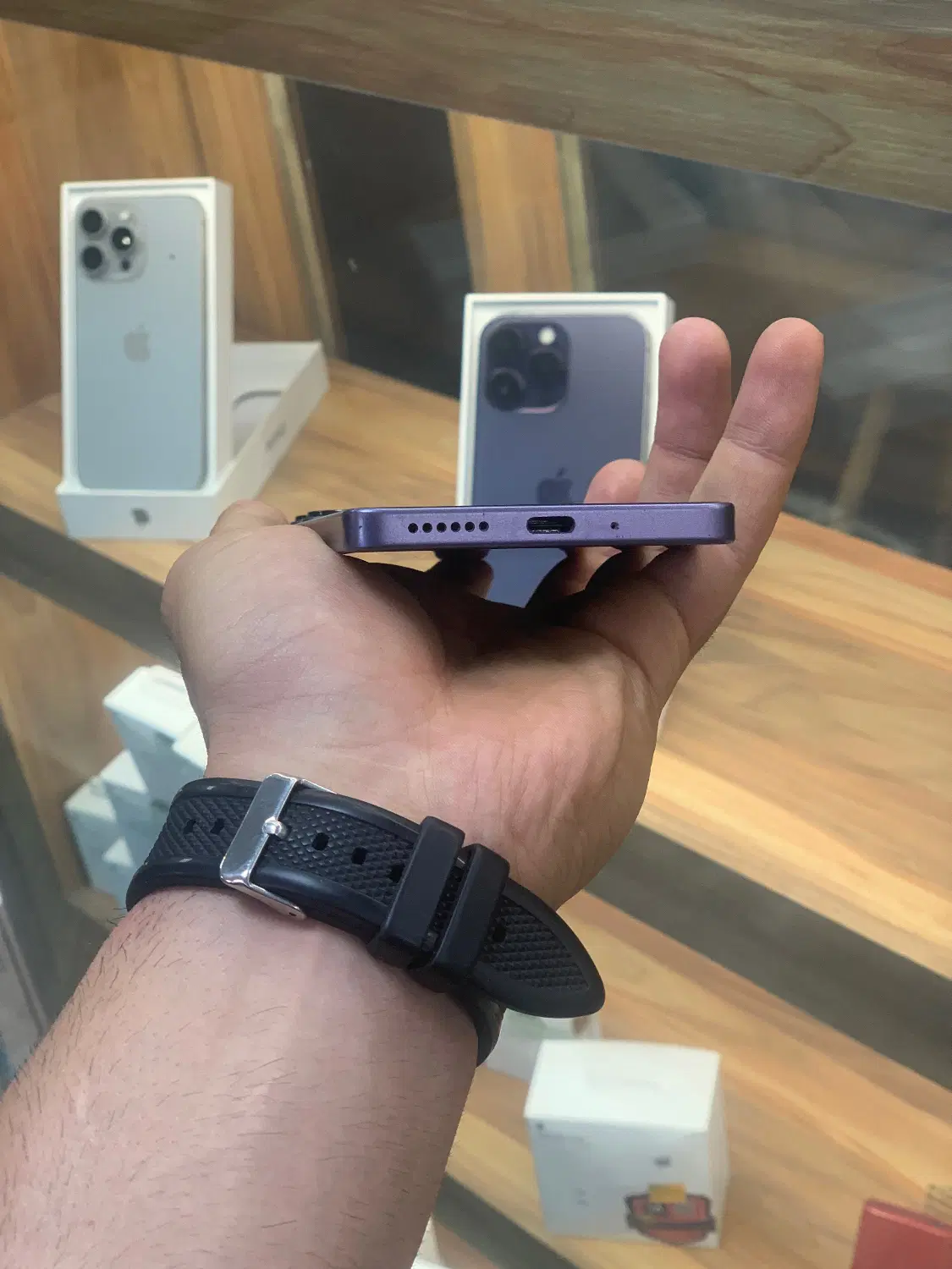m6pro12/512گیگ|موبایل|مشهد, عامل|دیوار