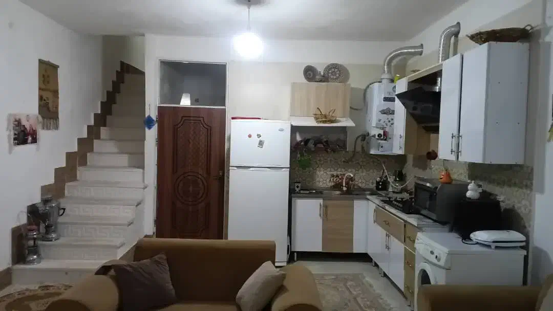 خانه اجارهای دوخوابه حیاط دار،یک طبقه|اجارهٔ خانه و ویلا|مرودشت, ژیان|دیوار