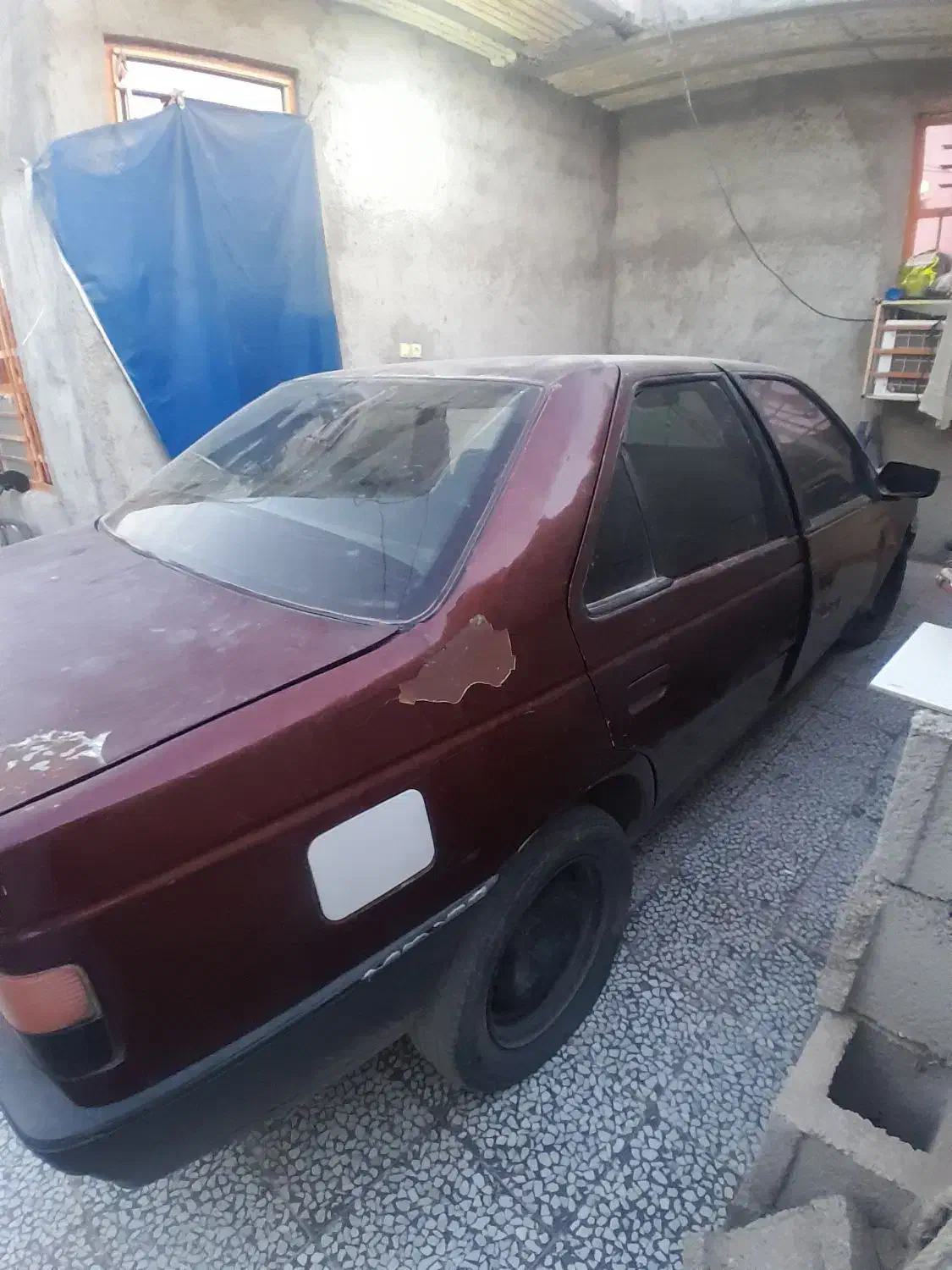 پژو ۸۳معاوضه با پراید|خودرو سواری و وانت|بمپور, |دیوار