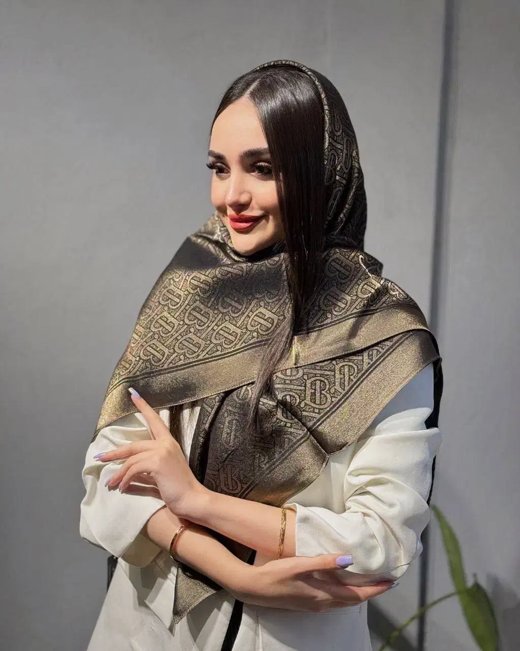 روسری مجلسی ابریشم ژاکارد ترک همراه با10رنگ دلنواز|لباس|ملارد, |دیوار