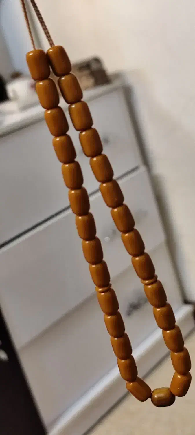 فروش تسبیح|کلکسیون اشیاء عتیقه|شیراز, انجیر|دیوار