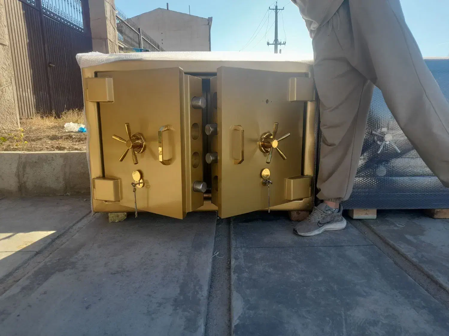 گاو صندوق زیر ویترینی کاوه سدید ایران کاوه|فروشگاه و مغازه|تبریز, |دیوار