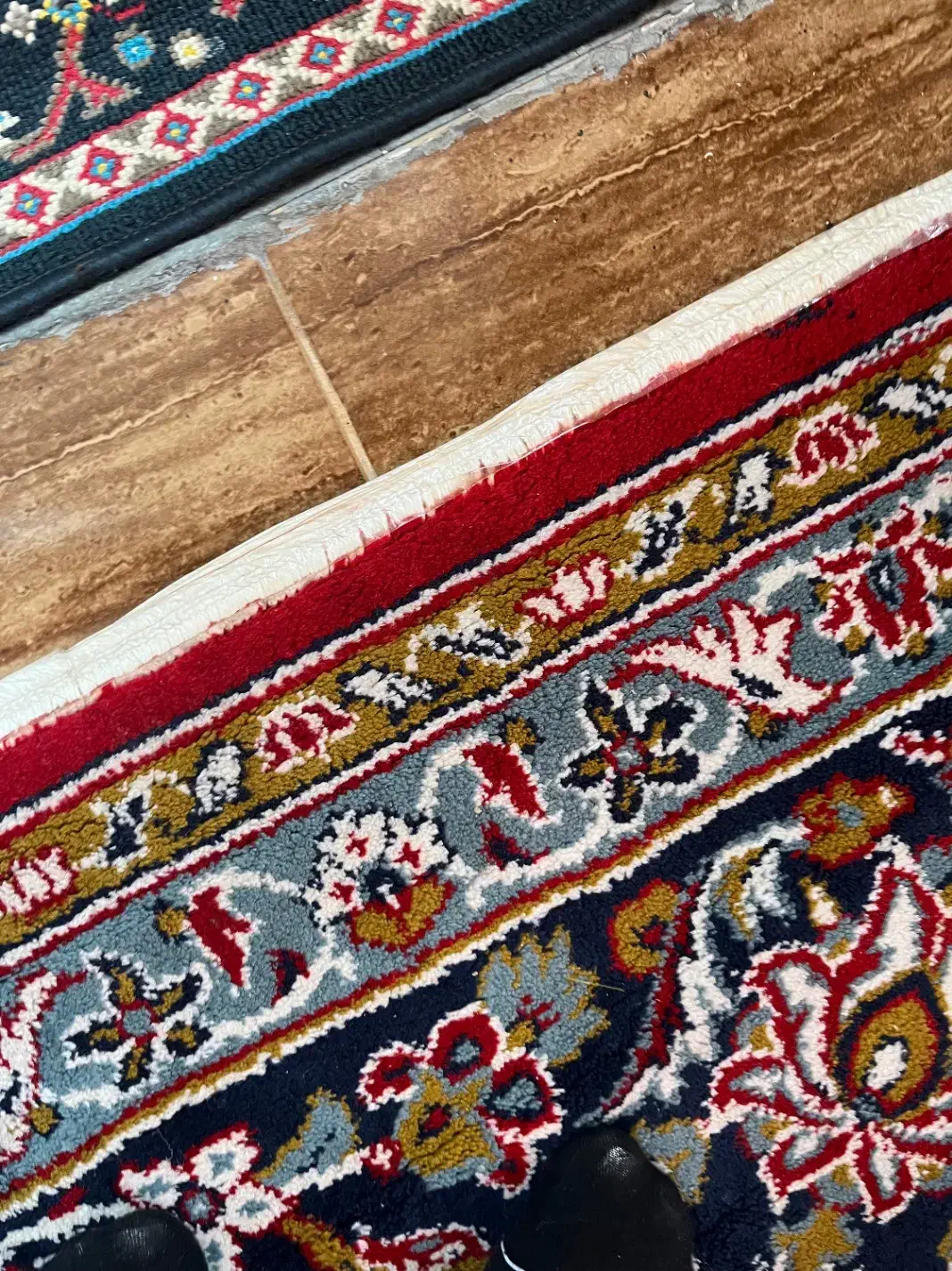 فرش قرمز نوستالژی ۱۲متری|فرش|کومله, |دیوار