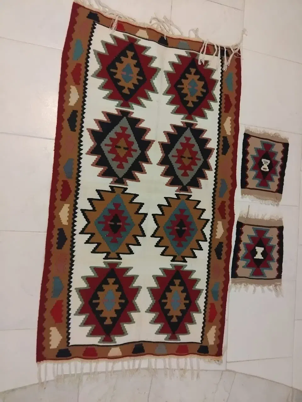 گلیم|گلیم، جاجیم، گبه|کرج, باغستان|دیوار