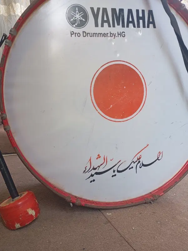 تبل|درام و پرکاشن|سورک, |دیوار