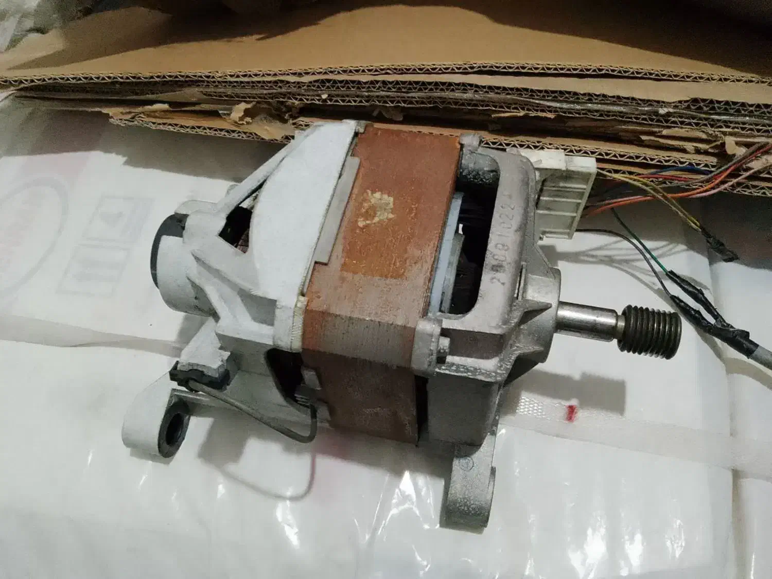 موتور|ماشین لباسشویی و خشککن لباس|قم, شهرک امام حسین|دیوار