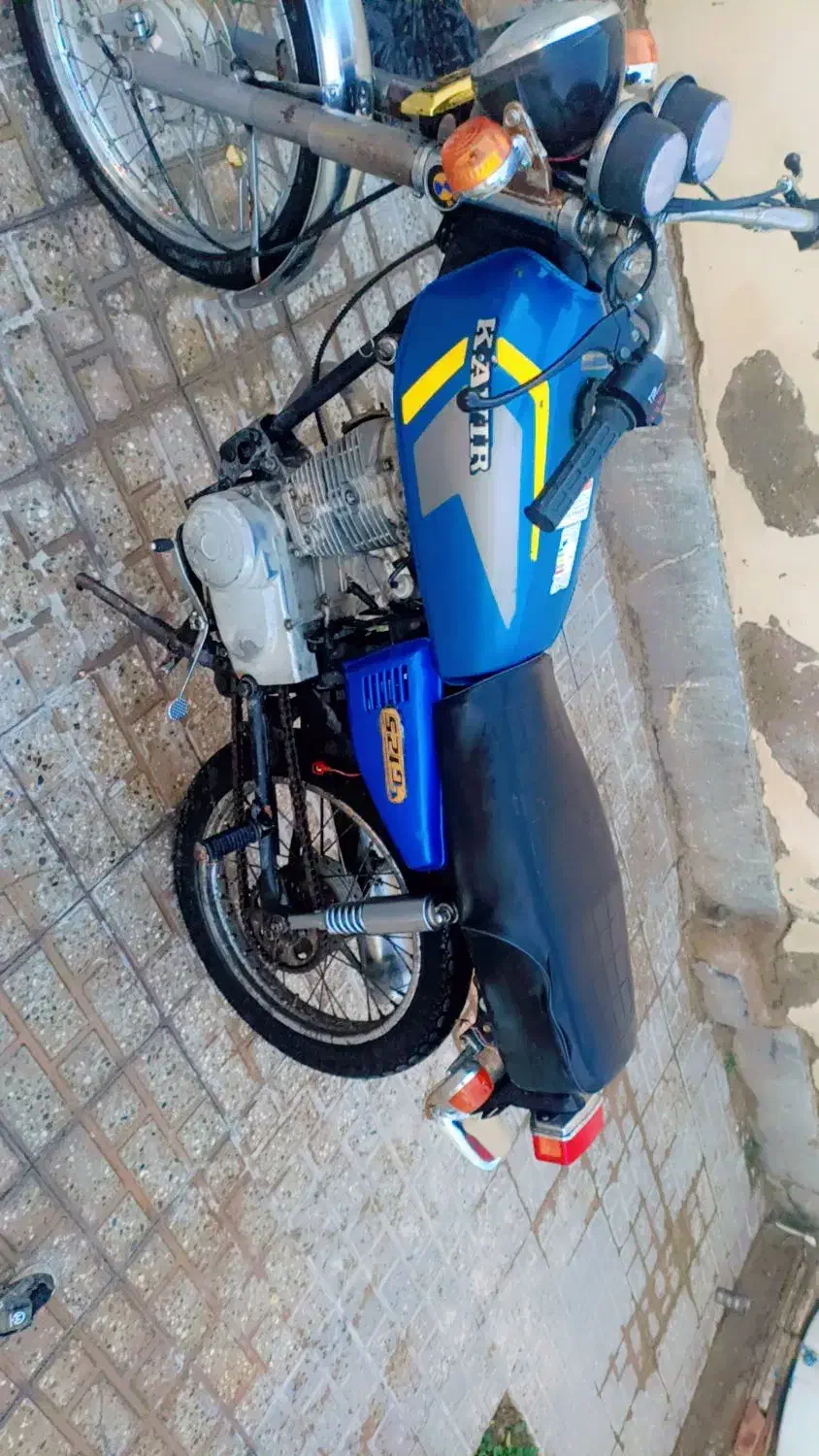 موتور|موتورسیکلت|خاش, |دیوار