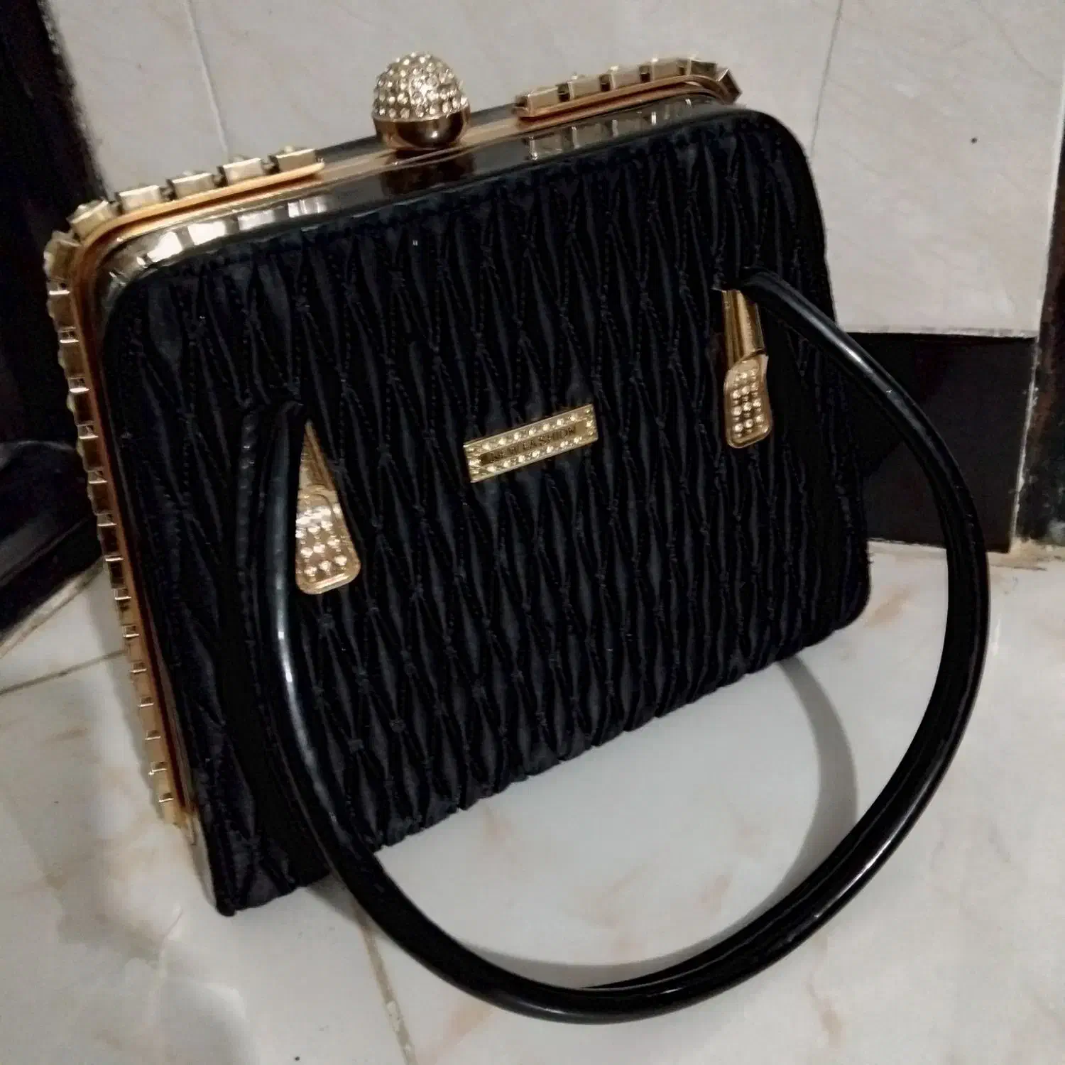 کیف|کیف، کفش، کمربند|قوچان, |دیوار