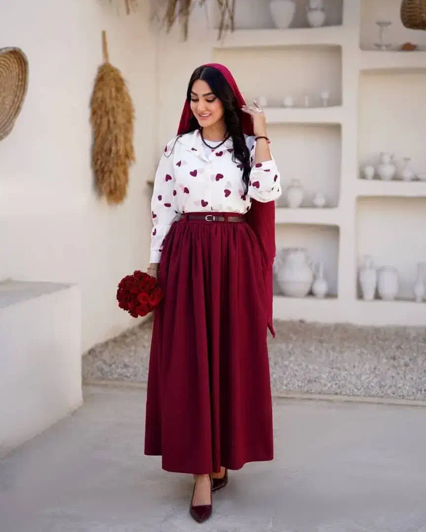 باما بدرخشید ...|لباس|قم, دروازه قلعه|دیوار