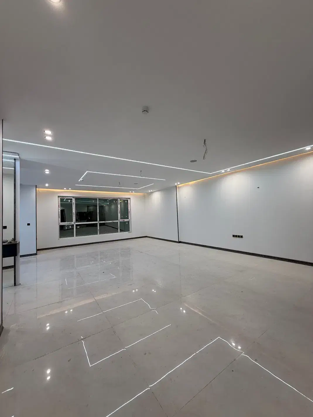 ۱۷۴ متر تک واحدی نئو کلاسیک|فروش آپارتمان|مشهد, الهیه|دیوار