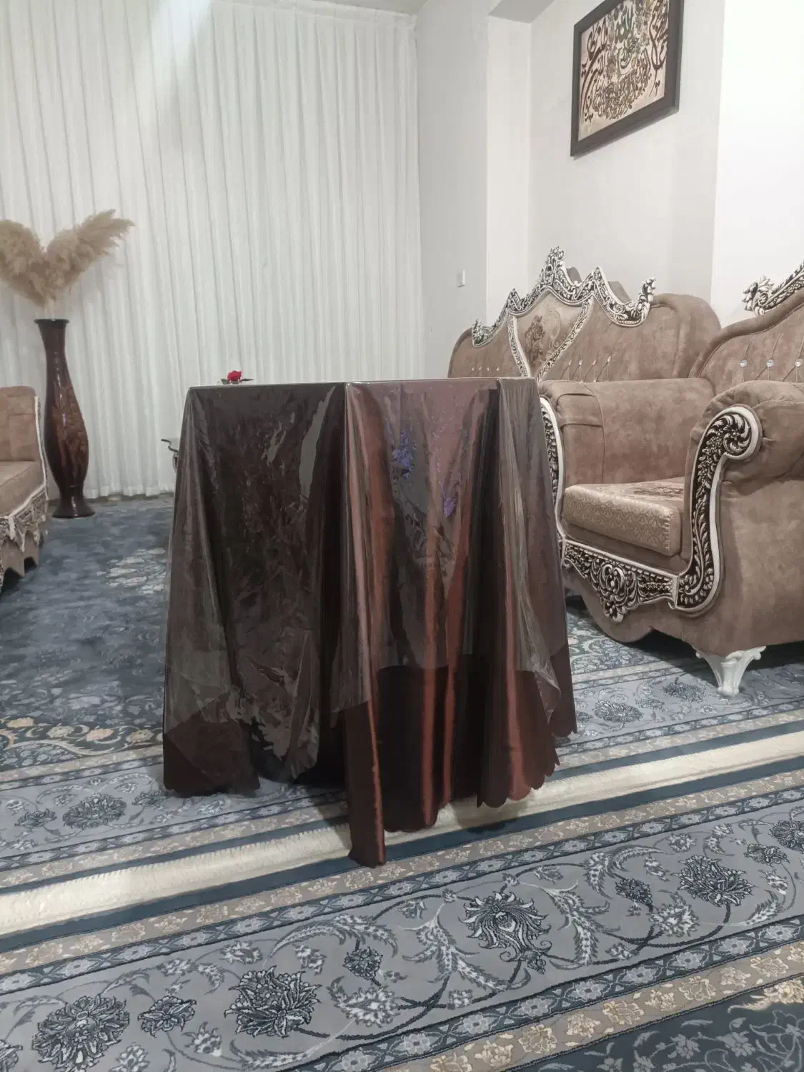 مبل هفت نفره و میز عسلی و میز بار|مبلمان خانگی و میز عسلی|چناران, |دیوار