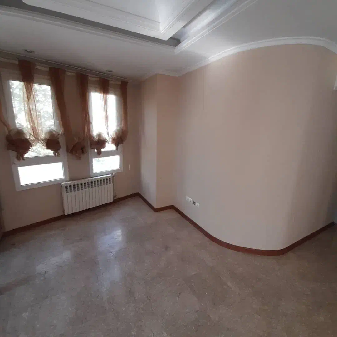 نیاوران۱۴۰متر۳خواب مستر،فول امکانات،بدون مشابه