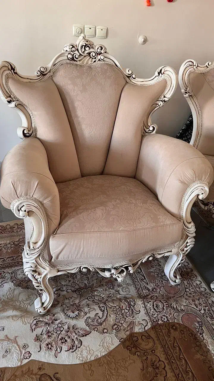 فروش مبلمان ۹نفره کلاسیک|مبلمان خانگی و میز عسلی|تهران, سهروردی|دیوار