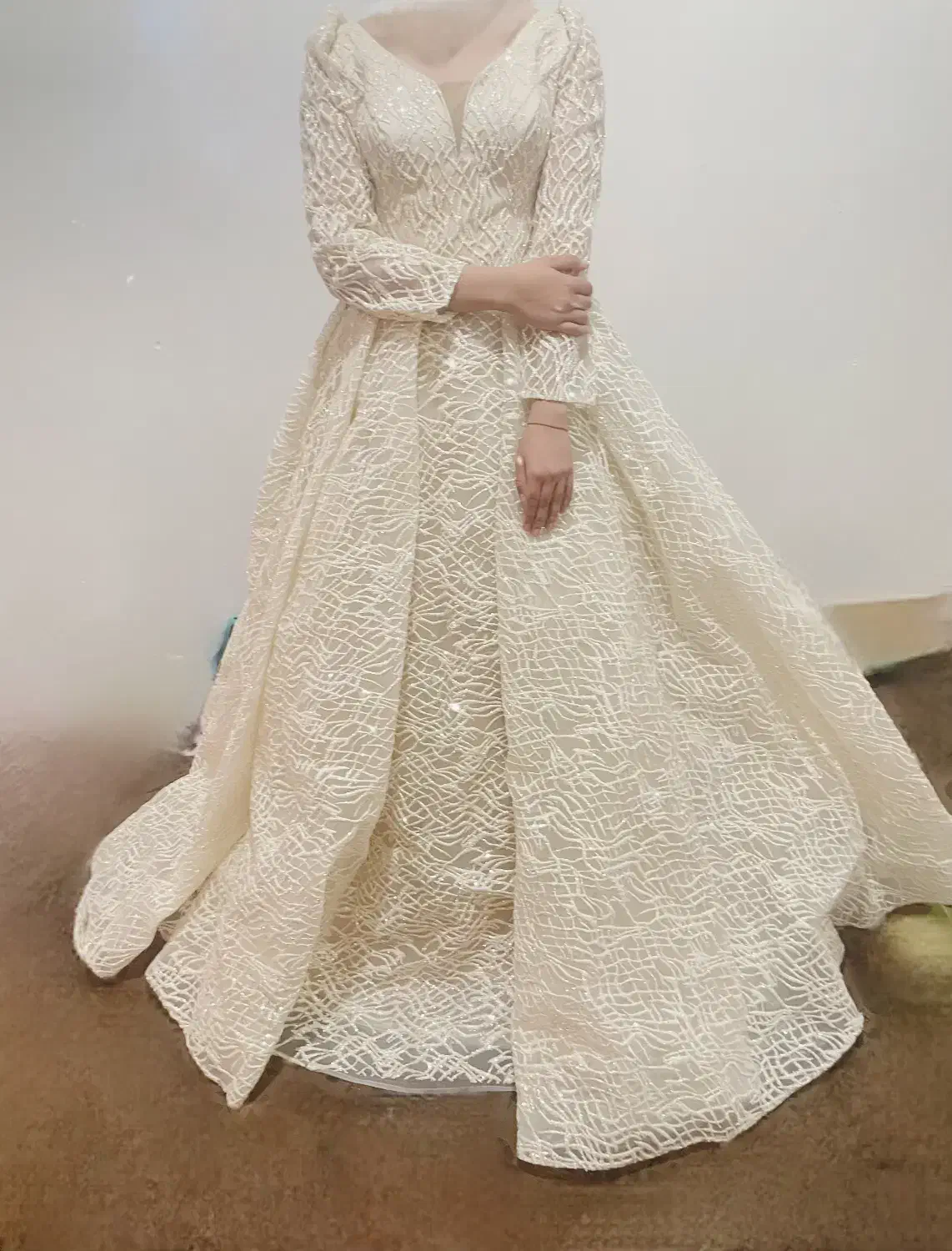 لباس عروس|لباس|سیرجان, |دیوار