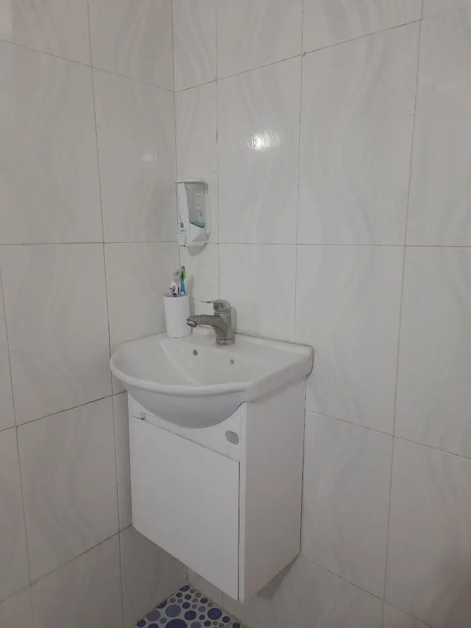 روشویی همراه شیر|لوازم سرویس بهداشتی|کاشان, راوند|دیوار