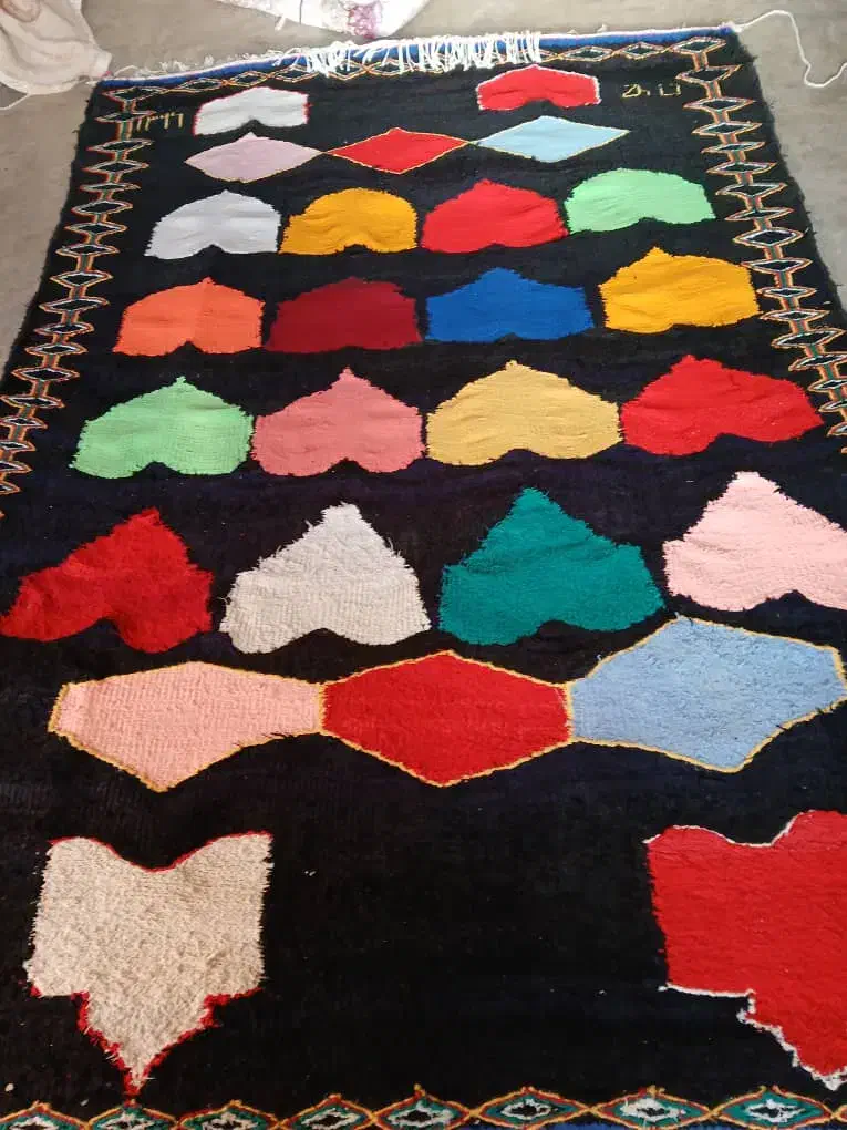 گلیم|گلیم، جاجیم، گبه|اندیکا, |دیوار