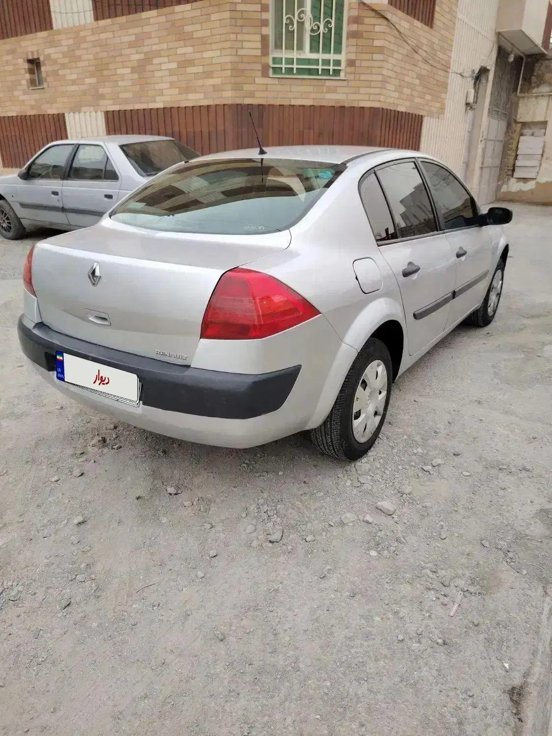 مگان مدل 88|خودرو سواری و وانت|نجف‌آباد, امیرکبیر|دیوار