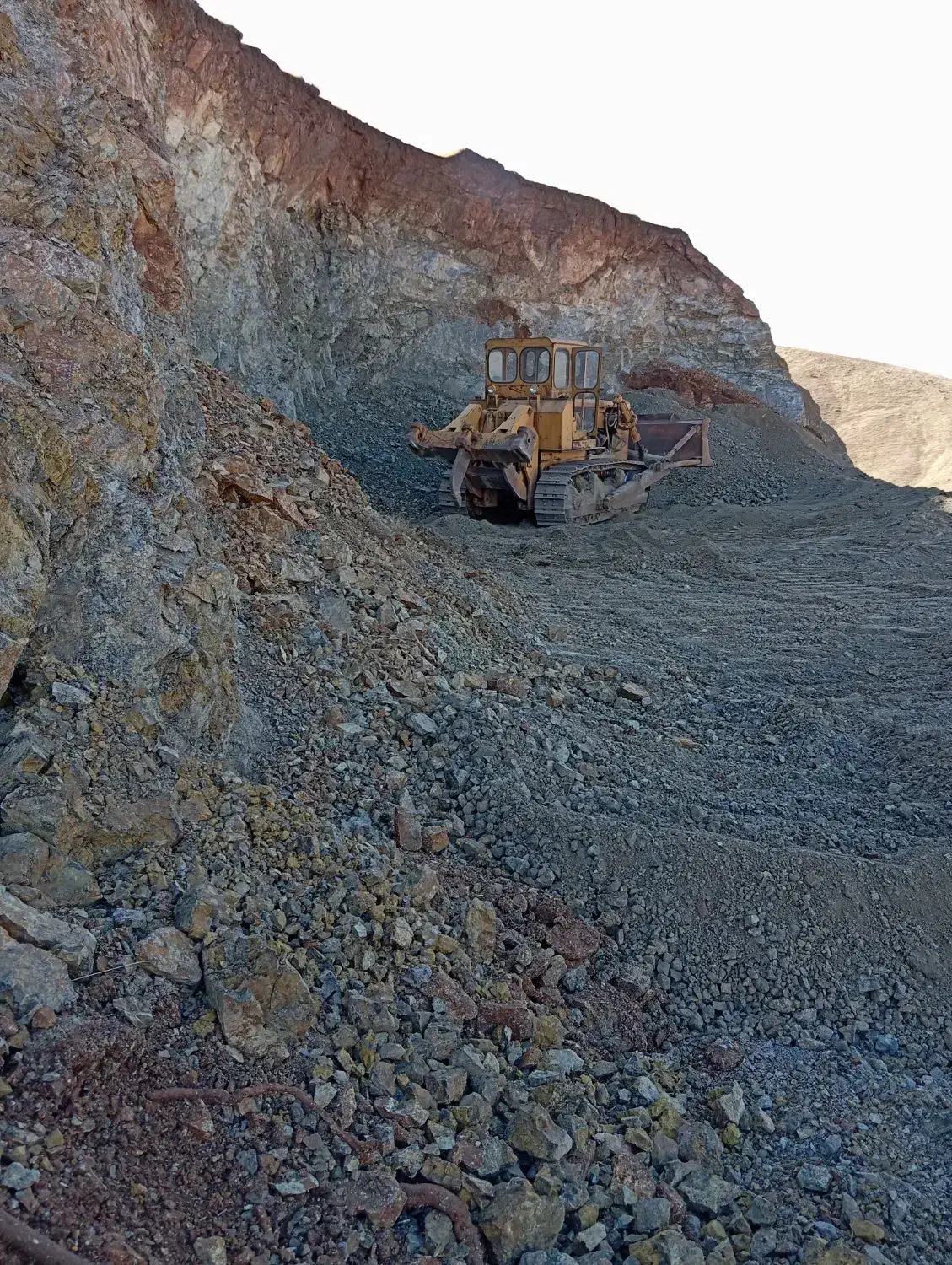 اجاره بلدوزر D8|خدمات حمل و نقل|کرمانشاه, |دیوار