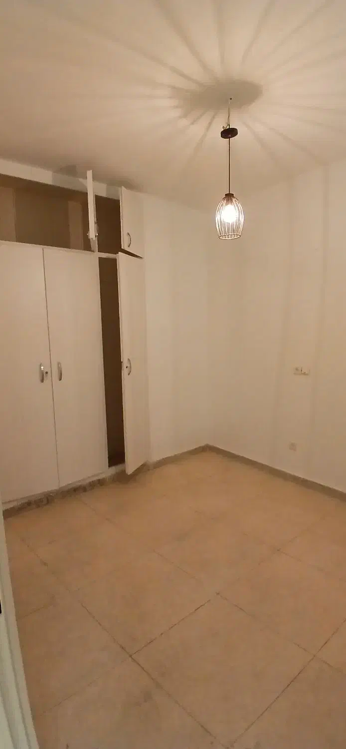 آپارتمان ۵۵متر ۲خ/سالن پرده خور    دسترسی مترو